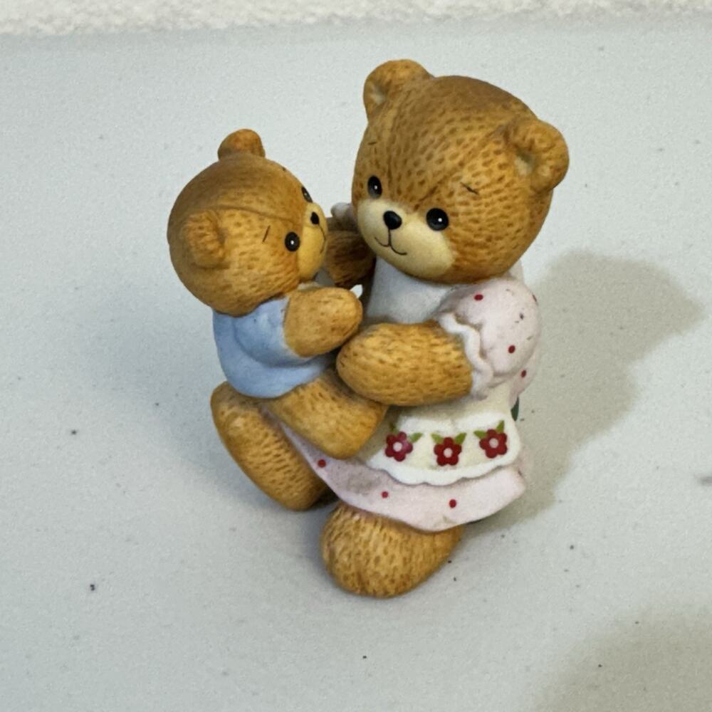 Lucy & Me Baby Bear Playing On Moms Lap Lucy Rigg ENESCO 1985 Made in Taiwan